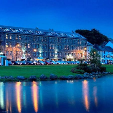 Clew Bay Balcony Views - Westport Quay Apt Apartment Exterior photo